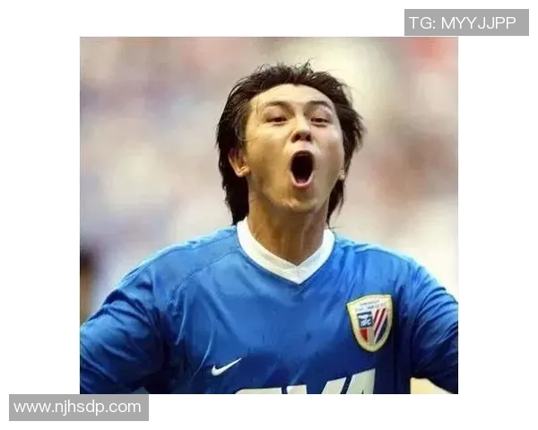 山羊胡足球明星的传奇人生与赛场风采揭秘