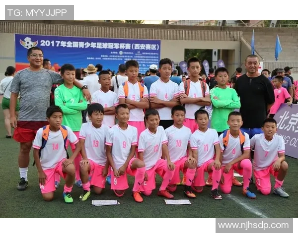 西安足球队的拼搏历程与杯赛荣耀背后的故事分享 西安足球队的拼搏历程与杯赛荣耀背后的故事分享