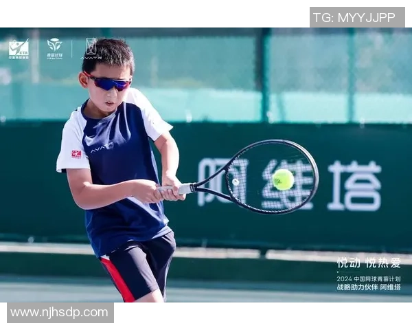 西安网球队荣登全国网球节奏排行榜第八位展现实力与风采 西安网球队荣登全国网球节奏排行榜第八位展现实力与风采