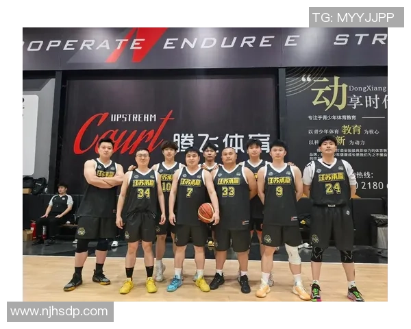 赛后分析:成都篮球队与西安篮球队的默契配合与战术执行探讨 赛后分析:成都篮球队与西安篮球队的默契配合与战术执行探讨