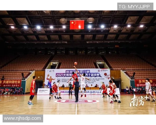 广州篮球队在邀请赛中以86分稳居积分榜首位展现强劲实力