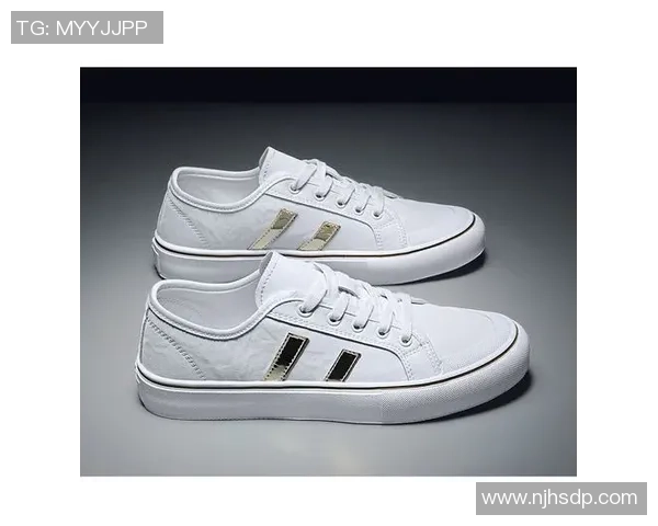 时尚与运动完美结合足球明星休闲鞋引领潮流新风尚